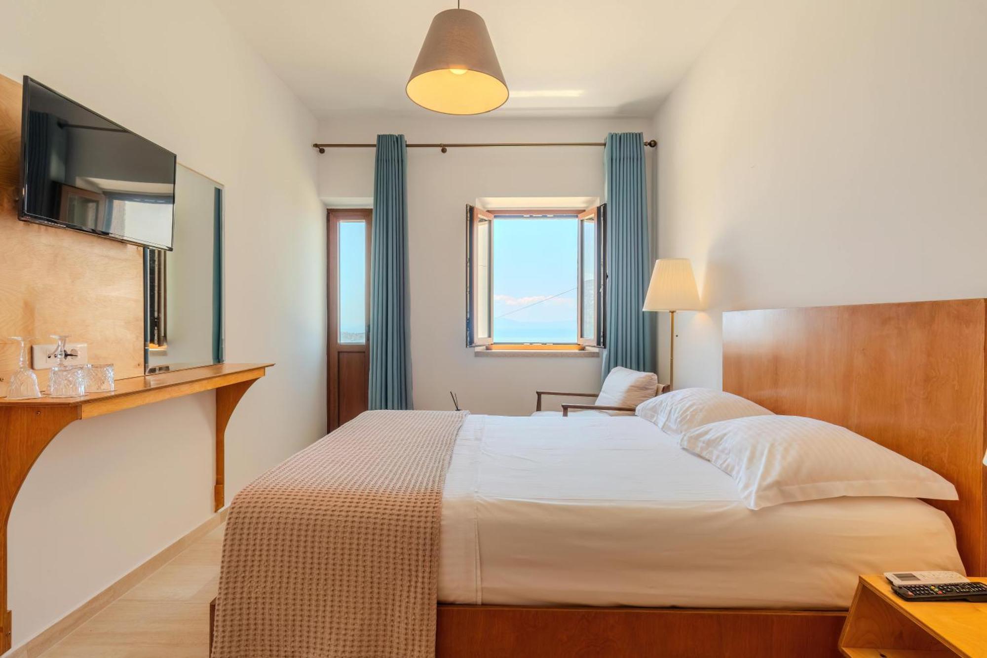 Hotel Annapolis Himara Zewnętrze zdjęcie
